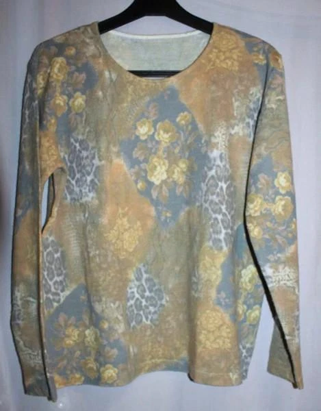 #Haut pull léger multicolore T40